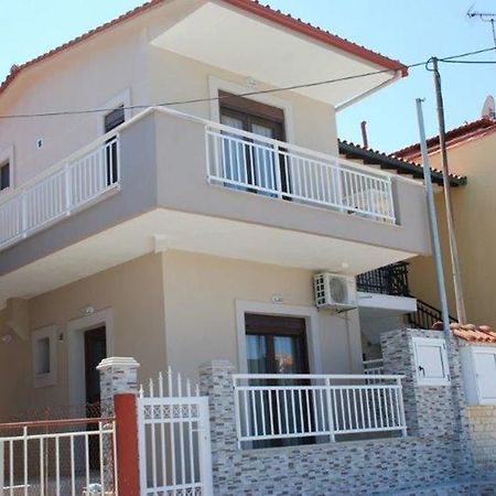 Marianna Apartments Nea Roda Exterior photo